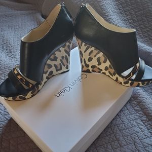 Calvin Klein Danette Calf/Leopard Print Wedge